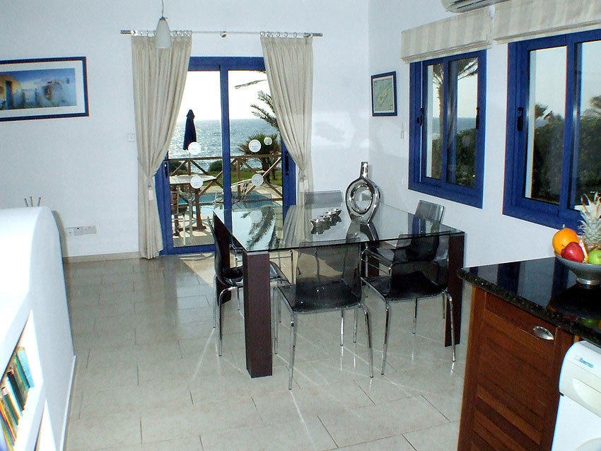 Paphos Kymmates Beach Front Villas מראה חיצוני תמונה