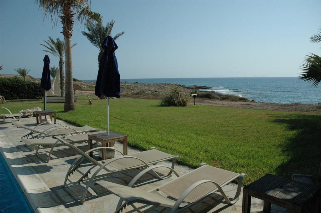 Paphos Kymmates Beach Front Villas מראה חיצוני תמונה