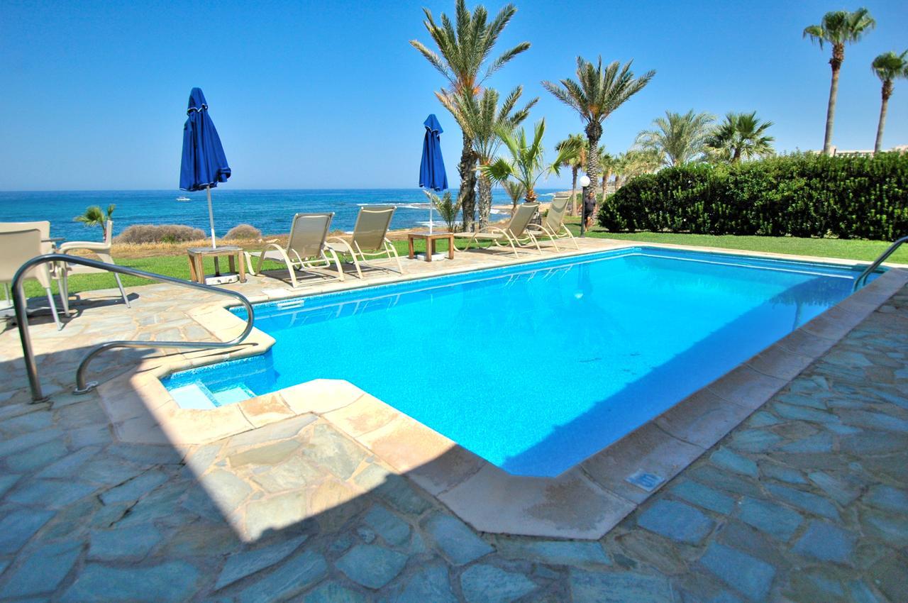 Paphos Kymmates Beach Front Villas מראה חיצוני תמונה