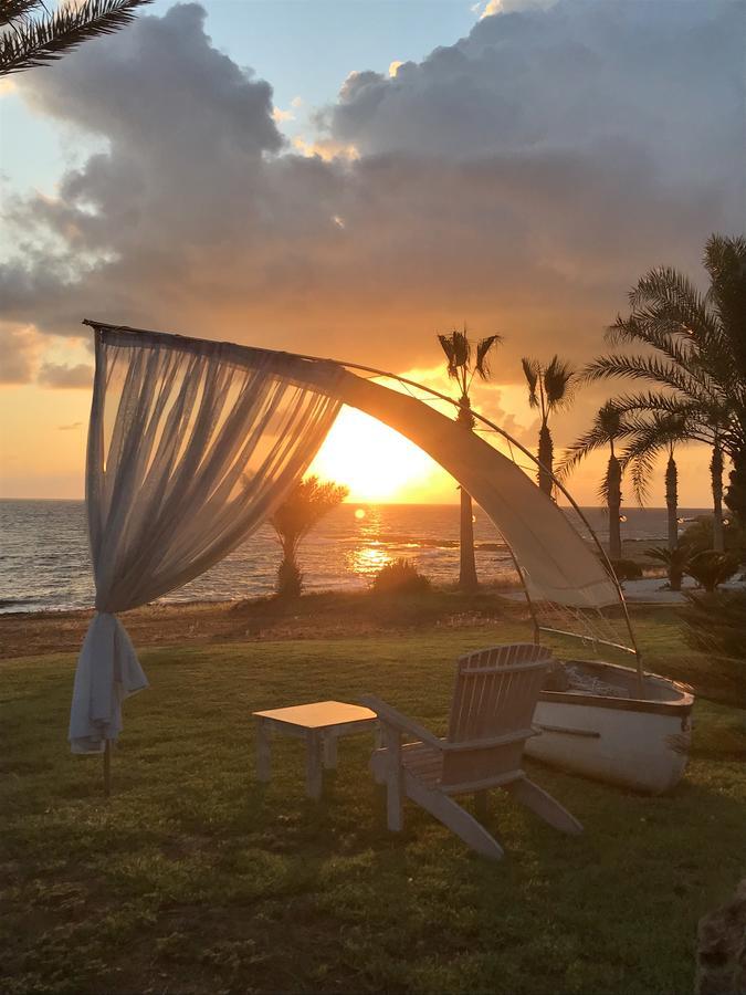 Paphos Kymmates Beach Front Villas מראה חיצוני תמונה